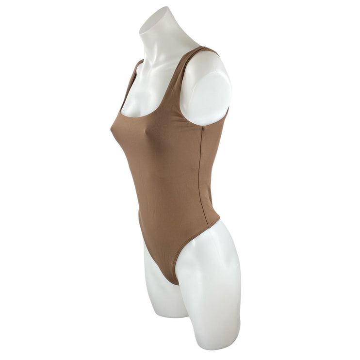Aritzia Babaton Tan Sleeveless Square Neck Thong Cami Tank Bodysuit Top Size M