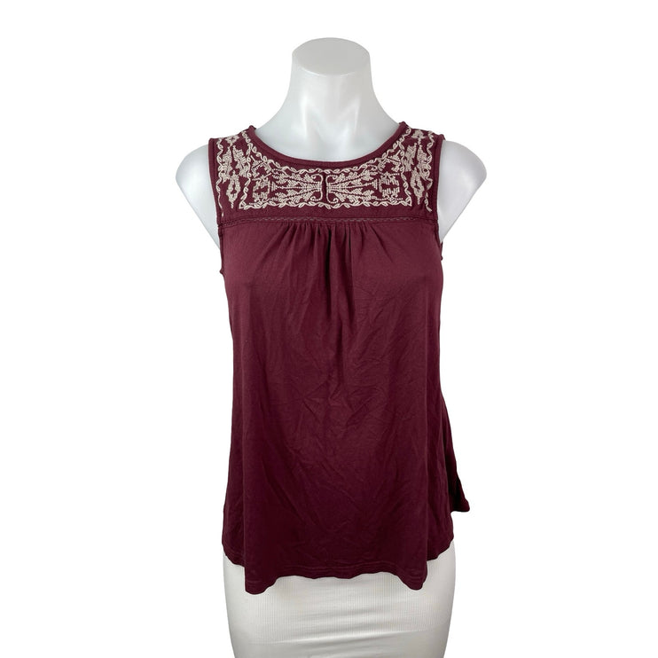 Skies are Blue Women's Red Maroon Embroidered Pleat Cami Tank Blouse Top Size XS