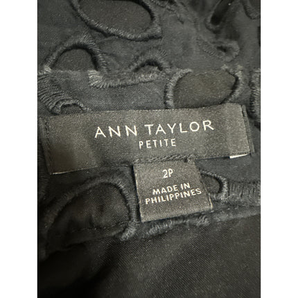 Ann Taylor Black Floral Eyelet Embroidered High Waist A Line Mini Skirt Size 2P