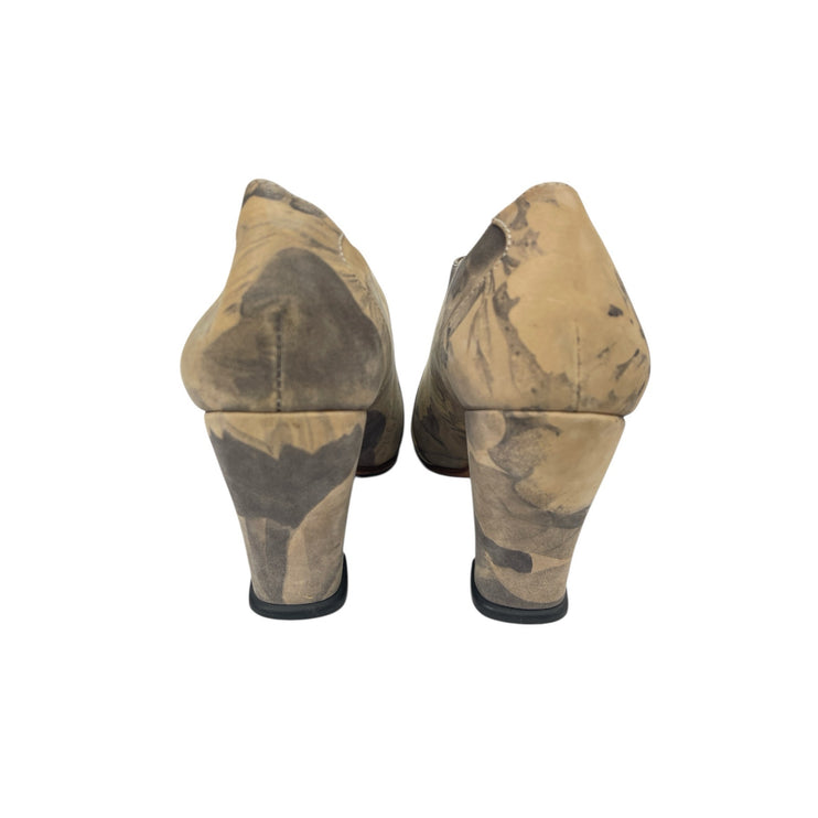 John Fluevog Kendra Gray Beige Floral Leather Pointed Toe Slip On Pump Heels 8.5