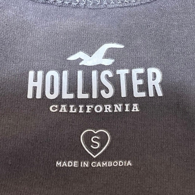 Hollister Malibu 89 Track and Field Gray Short Sleeve Crop Tee T-shirt Top Sz S