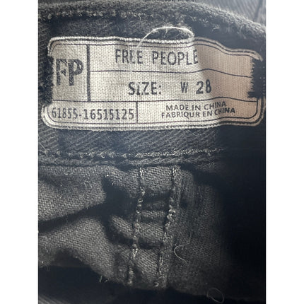 Free People Women's Black Lace Hem High Waisted Wide Leg Denim Jeans Shorts 28