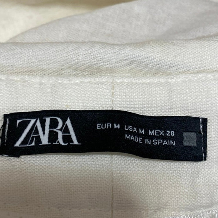 Zara Women's White Pleated High Waisted Straight Casual Mini Shorts Size M