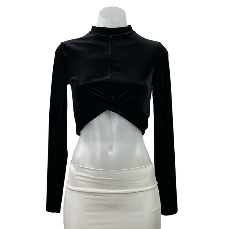 Forever 21 Women's Black Velvet Velour Mock Neck Long Sleeve Crop Top Size S