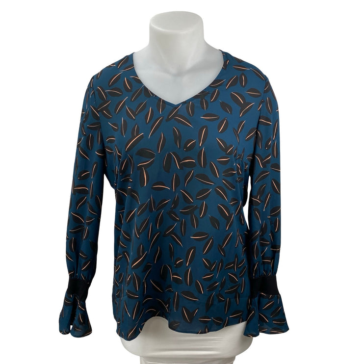 NEW Cabi Kate Shadow Leaf Women's Teal Blue V Neck Long Bell Sleeve Blouse Top L