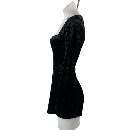 Urban Outfitters Sasha Crushed Black Long Sleeves Velvet Jumpsuit Romper Sz XS