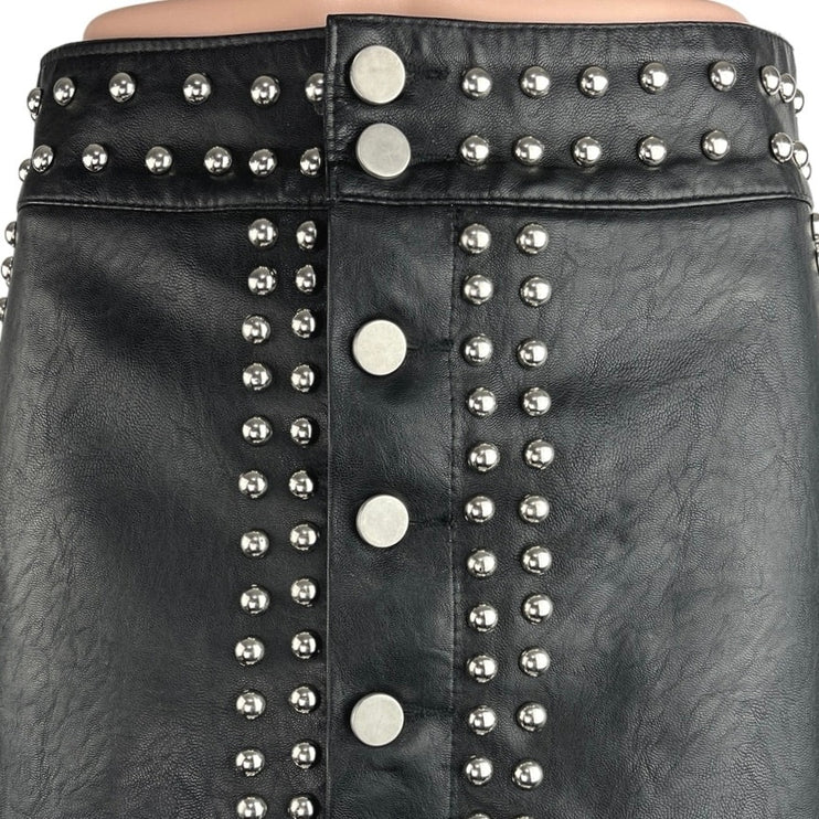 At Piece Black Studded Button Front High Waisted Edgy Pocket Casual Short Sz XS