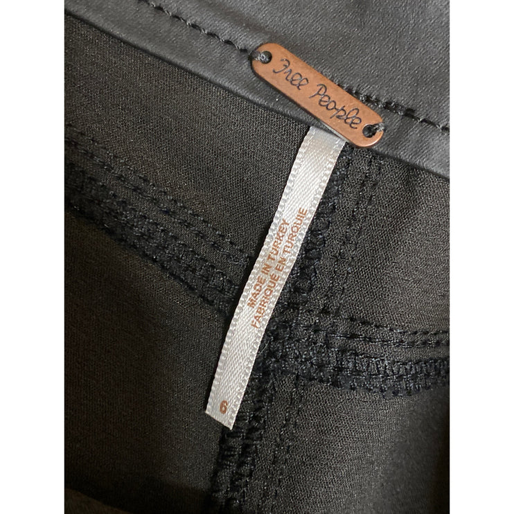 Free People Billie Womens Black Faux Vegan Leather Tie Front Wrap Cargo Shorts 6