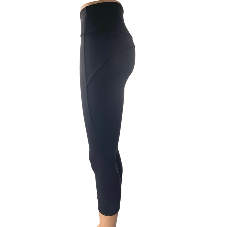 Lululemon In Movement Women's Black Crop Yoga Athletic Leggings Pants Size 4