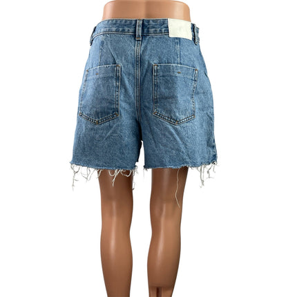 Zara Women's Blue Denim Distressed Frayed Raw Hem Patch Pocket Jean Shorts Sz 6