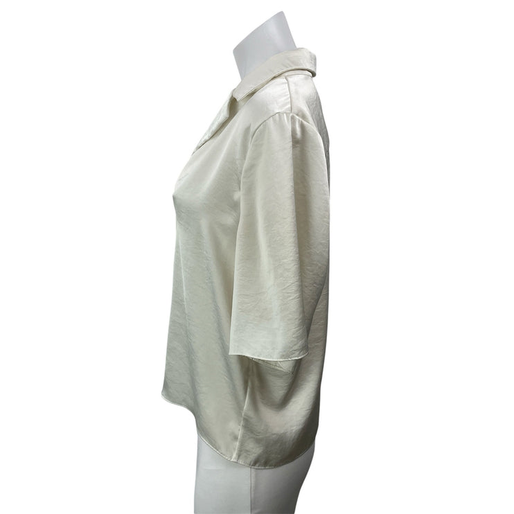 Aritzia Wilfred White Ivory Silk Satin Short Sleeve Button Down Cropped Shirt M