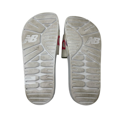 New Balance 200 series Women's White Slide Slip on Slippers  Size 8