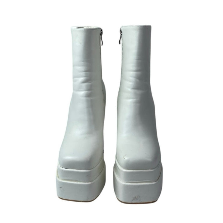 Wet Kiss Sassy White Faux Leather Square Toe Platform Chunky Ankle Boots Size 8