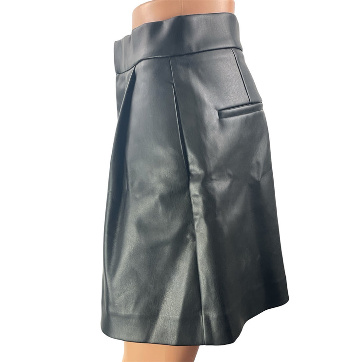 Zara Women's Black High Waisted Tailored Pleated Flared Faux Leather Shorts Sz S