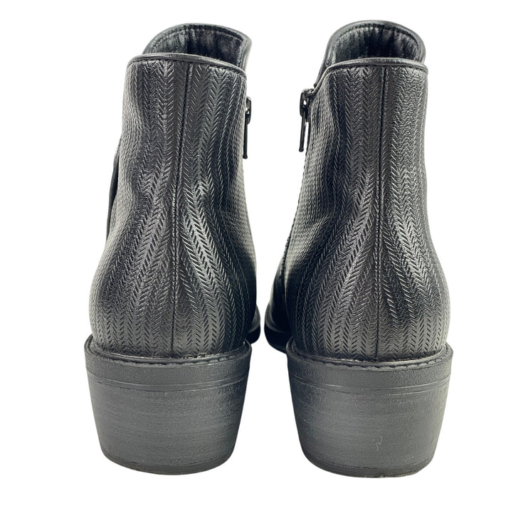 Baretraps Mackenzie Women's Faux Leather Ruched Slip On Block Heel Ankle Boots 8