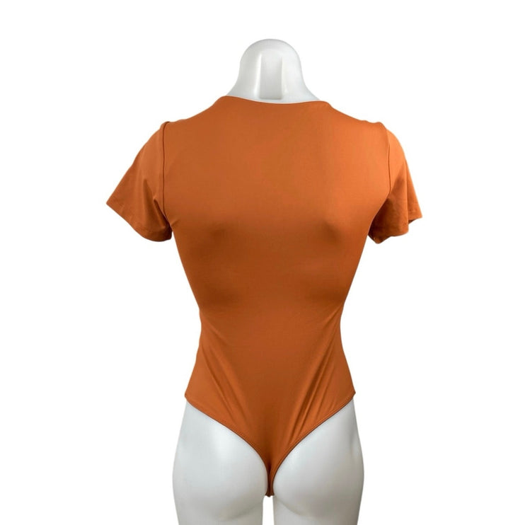 House of Harlow 1960 Women's Rust Orange Crew Neck Short Sleeve Bodysuit Top S