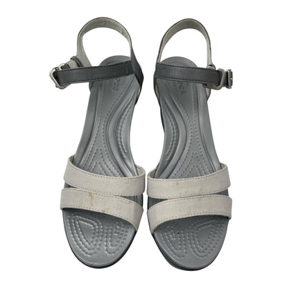 Crocs Leigh II Women's Beige Round Open Toe Ankle Strap Wedge Sandals Size 8