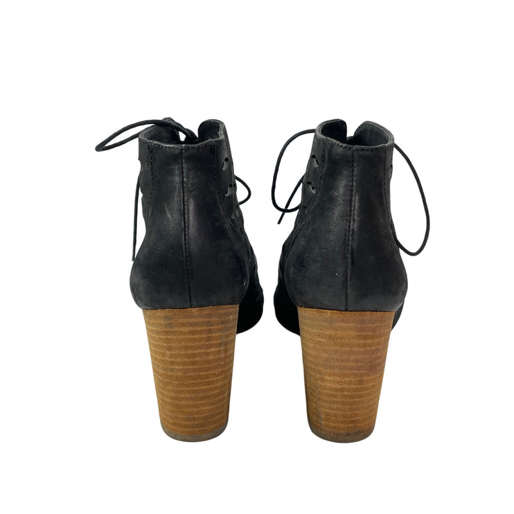 Paul Green Catalina Perforated Nubuck Block Heels Lace Up Ankle Booties Size 5.5