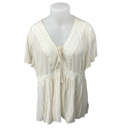 Torrid White Striped Short Sleeve Crochet Lace-Up Crinkle Peplum Blouse Top Sz 3