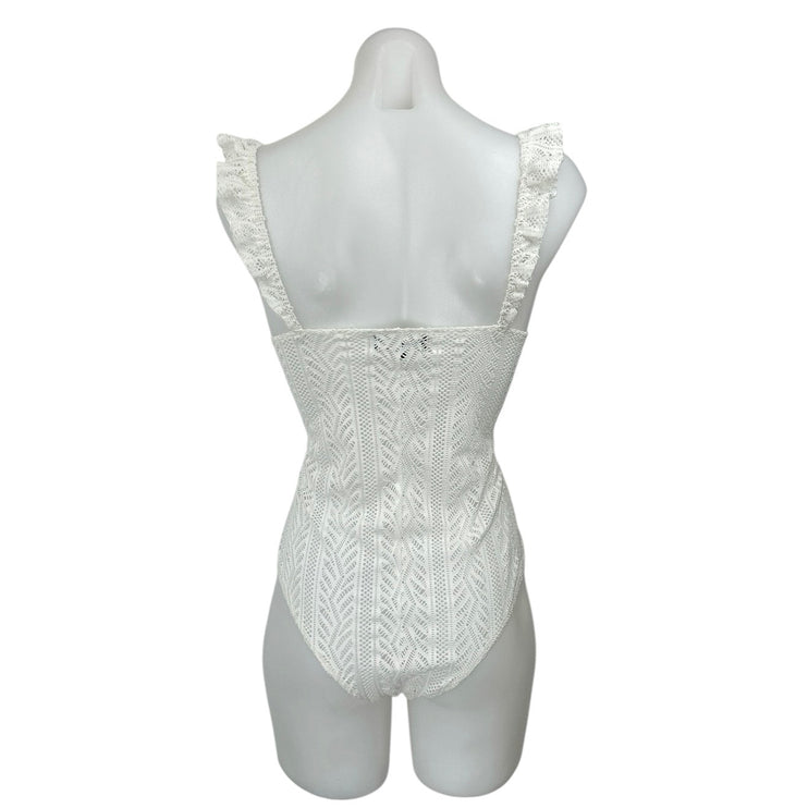 Blue Blush White Crochet Knit Sleeveless Cutout Camisole Bodysuit Tank Top Sz M