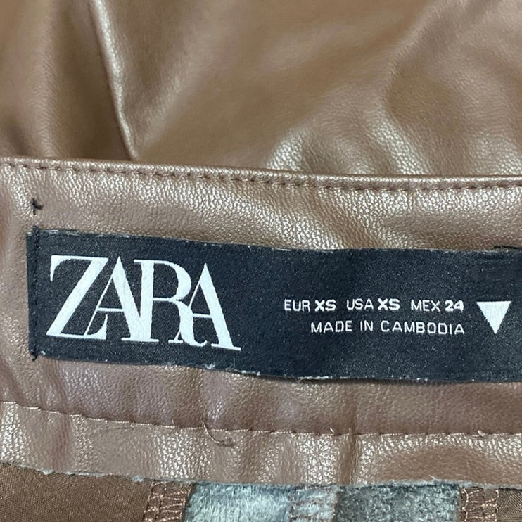 Zara Women's Brown Faux Vegan Leather Pleated High Waisted Wide Leg Shorts Sz XS