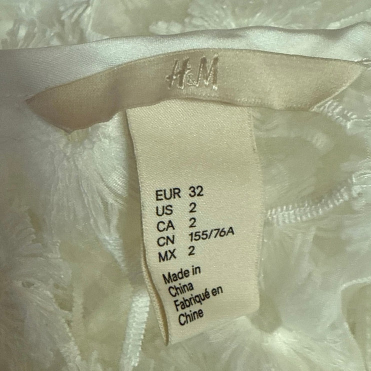 H&M White 3D Floral 3/4 Sleeve Embroidered Mesh Bridal Romper Shorts Size 2