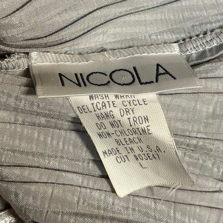 Nicola Women's Gray Silver Sleeveless Mock Neck Pleated Plisse Blouse Top Size L