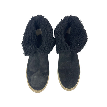 UGG Lynus Women's Black Suede Sheepskin Cuff Round Toe Sneakers Ankle Boots 7.5
