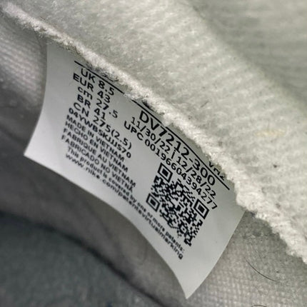 Nike Dunk Low Mica Green Men's Low Top Lace Up Athletic Sneakers Shoes Size 9.5