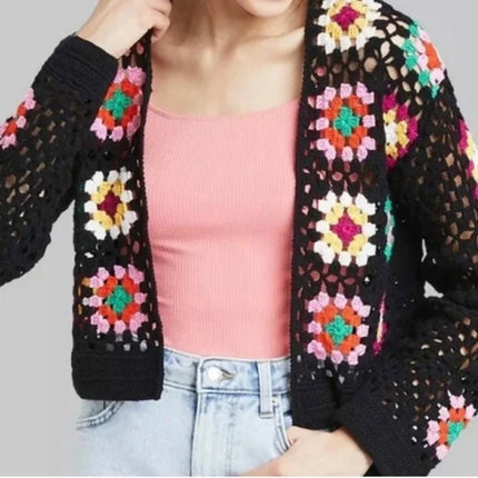 Wild Fable Black Crochet Floral Boho Granny Square Crop Cardigan Sweater Top M