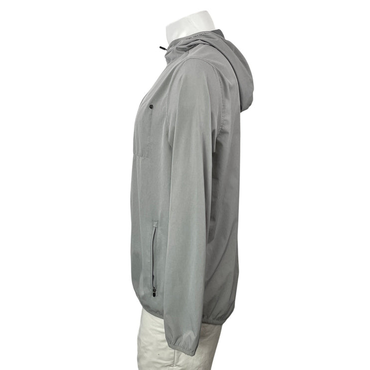 Vuori Outdoor Trainer Shell Men's Gray Long Sleeves Windbreaker Coat Jacket Sz M