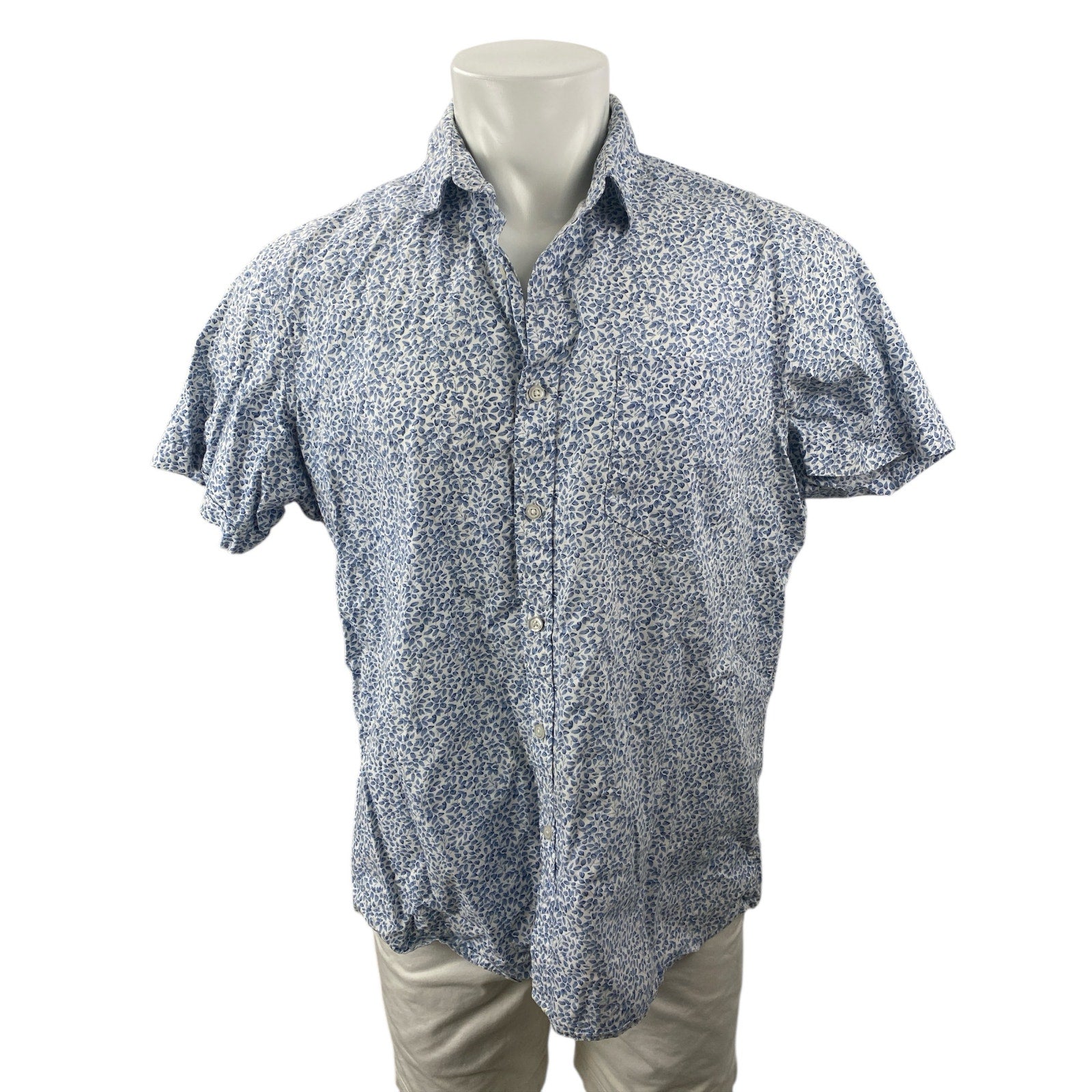 APT.9 Men's Blue Leaf Print Shot Sleeve Casual Button Down Camp Shirt Brie APT.9 Men's Blue Leaf Print Shot Sleeve Casual Button Down Camp Shirt Brie