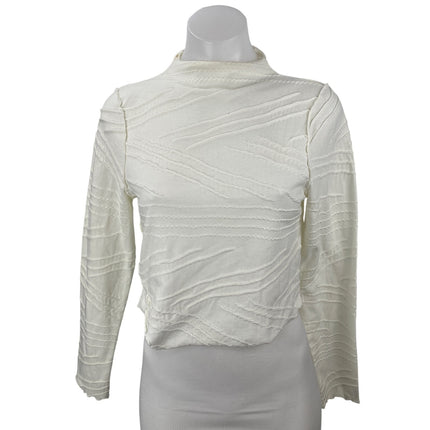 Le lis Women's White Textured Mock Neck Long Sleeve Blouse Crop Top Size S