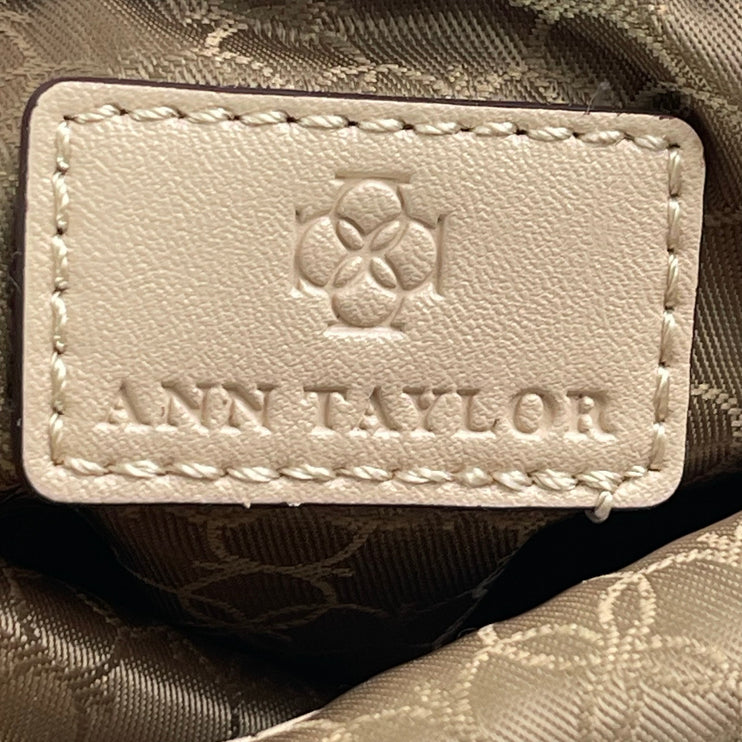 Ann Taylor Women's White Beige Chain Crossbody Wallet Clutch Purse Mini Bag OS