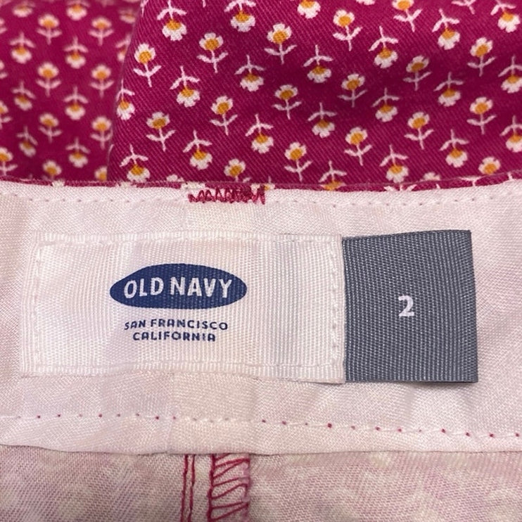 Old Navy Everyday Twill Women's Pink Floral Mid Rise 3" Mini Shorts Size 2