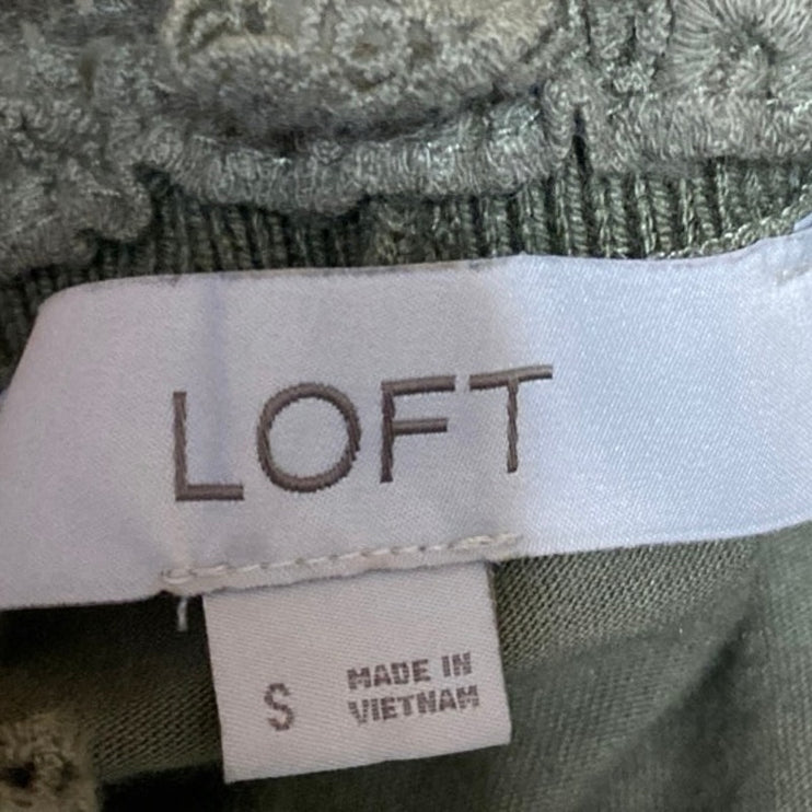 Ann Taylor LOFT Women's Green Long Sleeve Floral Lace Mock Neck Blouse Top Sz S