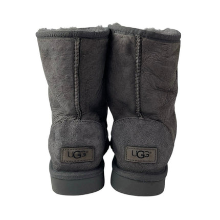 UGG Classic Women's Black Suede Shearling Round Toe Slip On Fashion Snow Boots 7