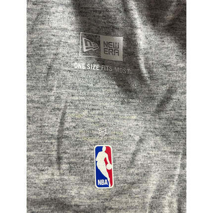 New Era New York Knicks NBA Blue Orange Embroidered Logo Pom Pom Beanie Hat OS