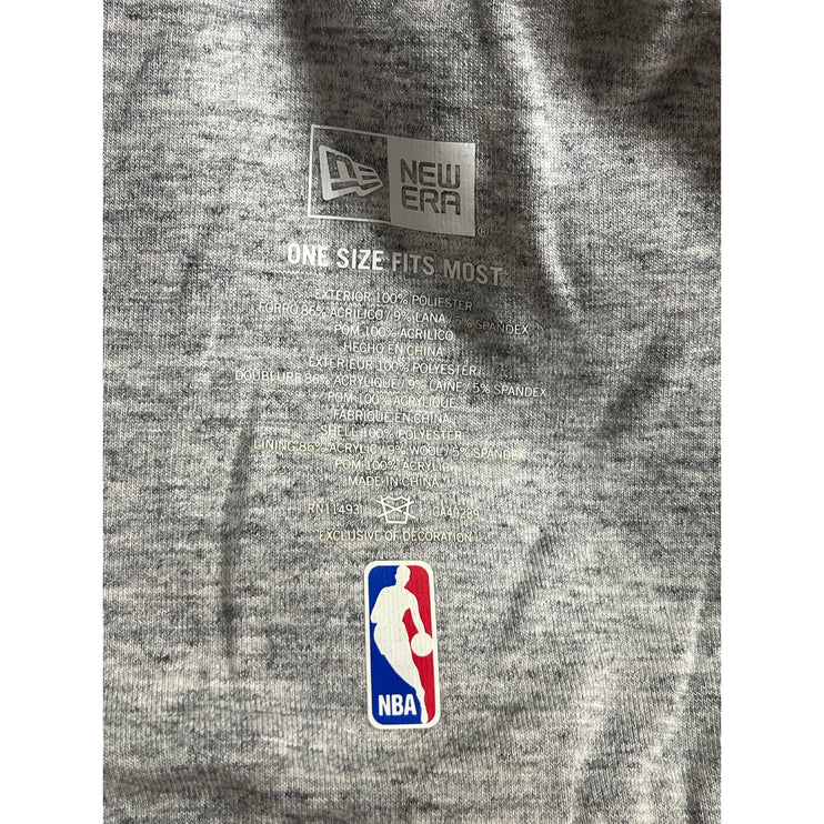 New Era New York Knicks NBA Blue Orange Embroidered Logo Pom Pom Beanie Hat OS