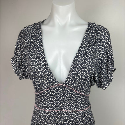 French Connection Gray Geometric Floral Dolman Sleeve V-Neck Midi Dress Size 4