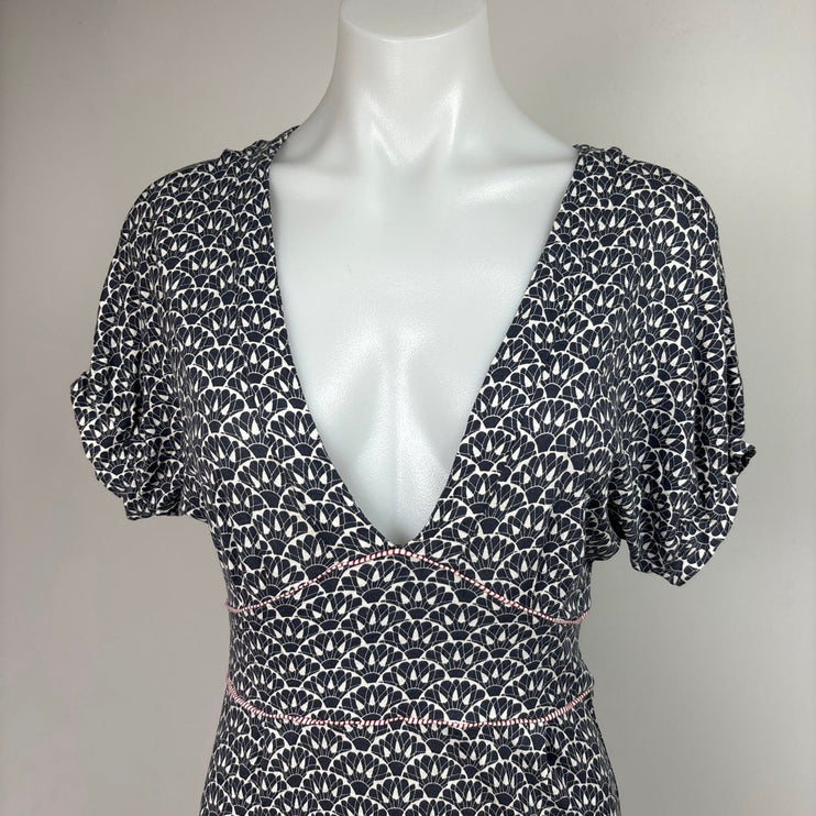 French Connection Gray Geometric Floral Dolman Sleeve V-Neck Midi Dress Size 4