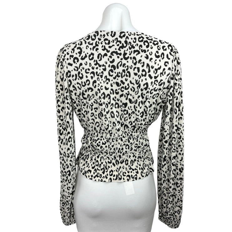 ZARA Women's Leopard Print White Long Sleeve V-Neck Blouse Cropped Top Size M