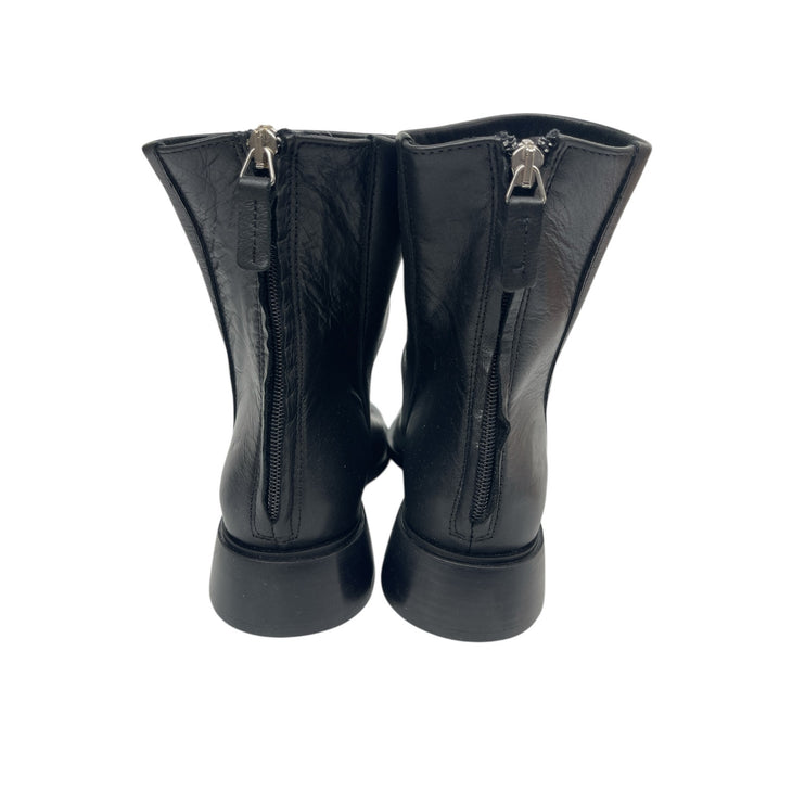 NWOB Steve Madden Nexie Women's Black Leather Pointed Toe Zip Ankle Boots Size 8