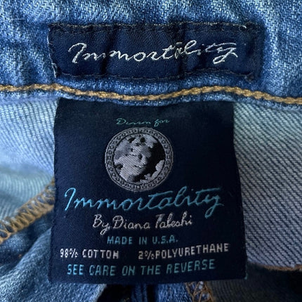 Immortality Women's Blue Dark Wash Low Rise Flared Bootcut Denim Jeans Size 28