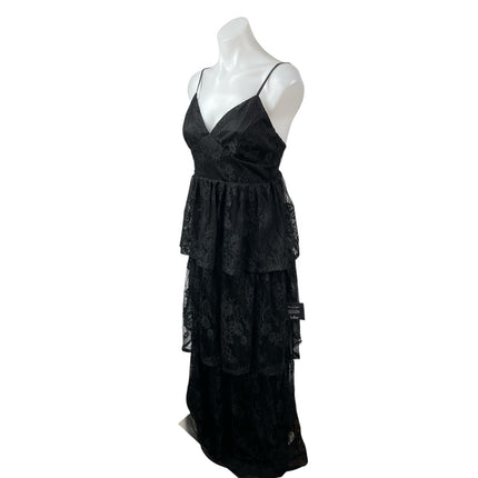 NEW Lulus Tier I Go Black Lace V Neck Sleeveless Tiered Maxi Prom Dress Size M