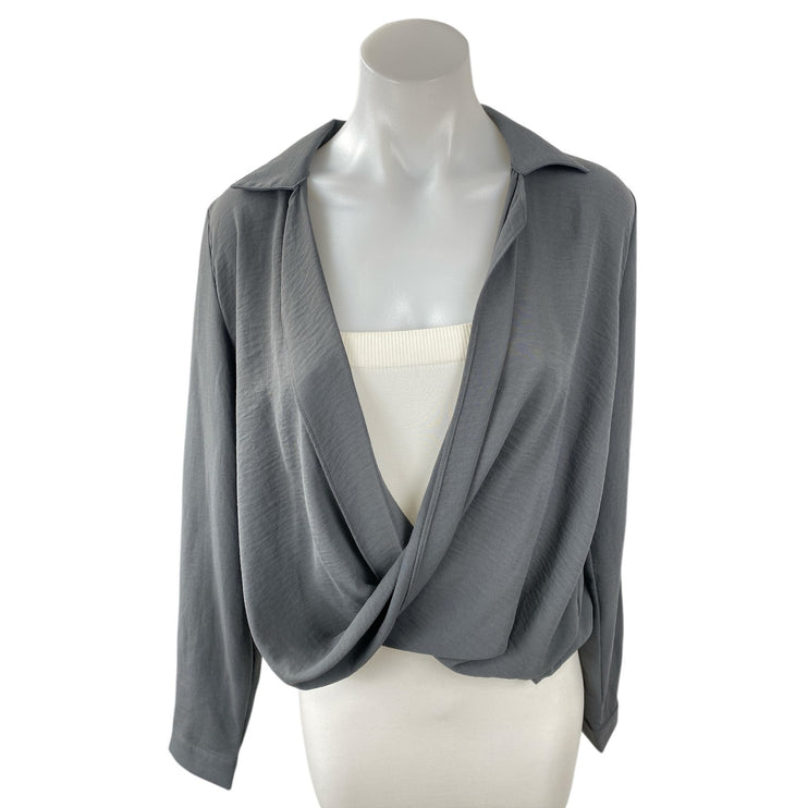 No Less Than Women's Gray Long Sleeve Collared Draped Wrap Front Blouse Top Sz S