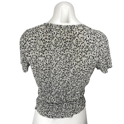 Pull & Bear Black White Floral Short Sleeve V Neck Peplum Blouse Top Size S