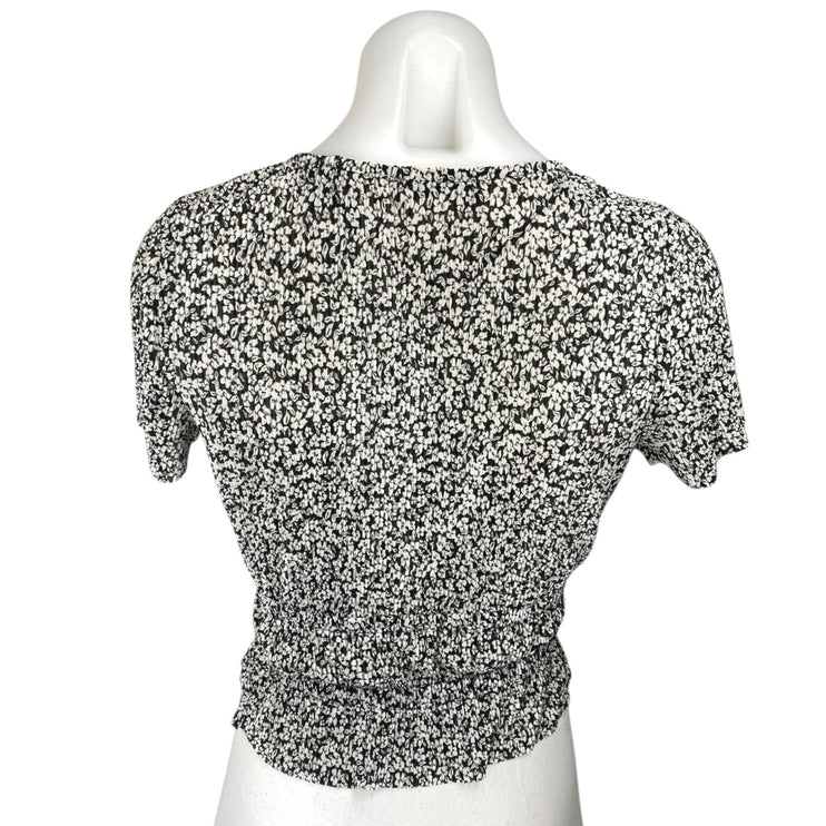 Pull & Bear Black White Floral Short Sleeve V Neck Peplum Blouse Top Size S