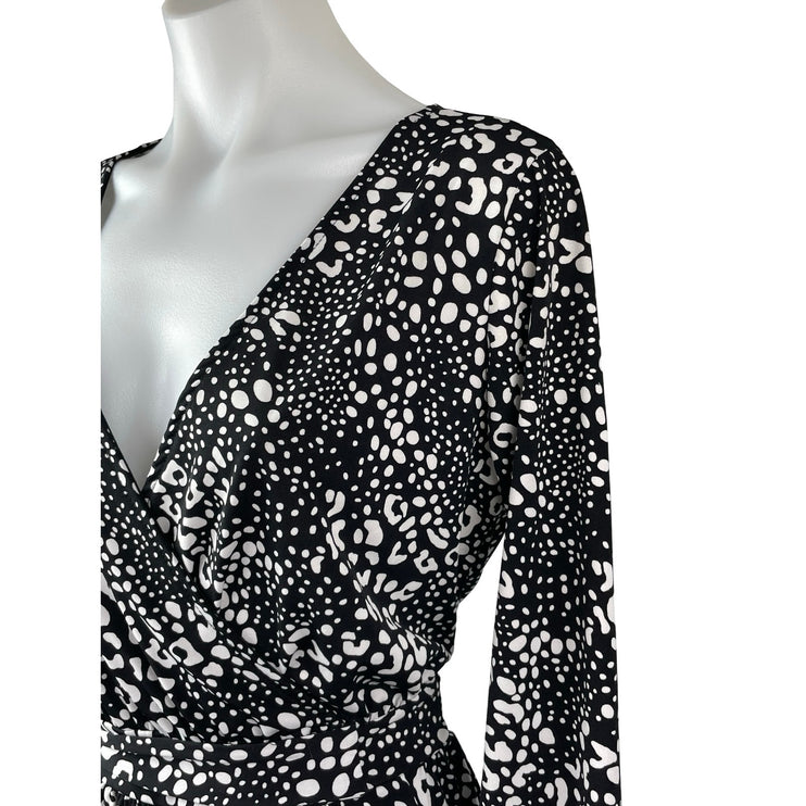 Gilli Black White Polka Dots Long Sleeve V Neck Tie Waist Romper Shorts Size S