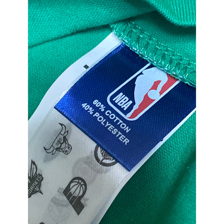 NEW NBA Boston Celtics Men's Green Short Sleeve Reflective Tee T-Shirt Top Sz L